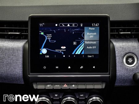 2025 Renault Clio - photo 22