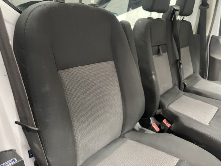 2020 Ford Transit - photo 13