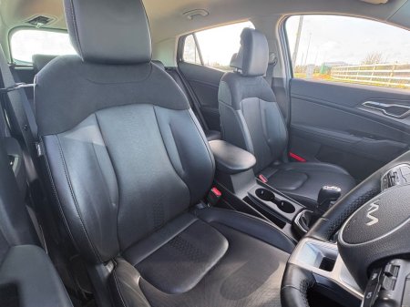 2024 Kia Sportage - photo 9