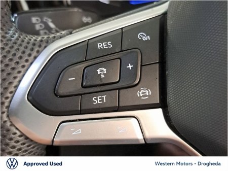 2025 Volkswagen T-Roc - photo 28