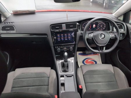 2019 Volkswagen Golf - photo 4