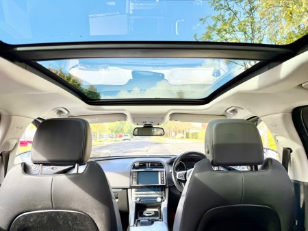 2018 Jaguar F-Pace - photo 18