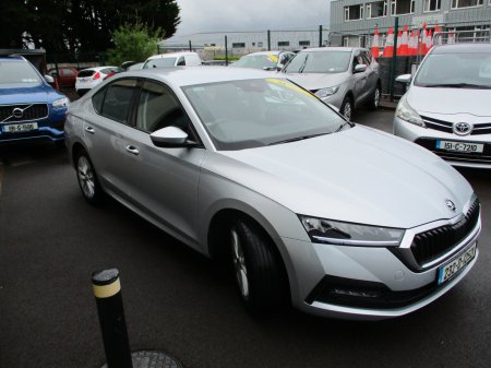2023 Skoda Octavia - photo 3