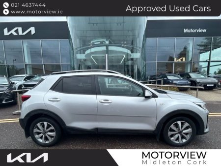 2024 Kia Stonic only 28000km 1.0p warranty to 2031!