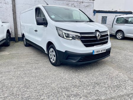 2023 Renault Trafic - photo 28