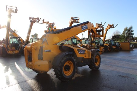0 JCB  - photo 5