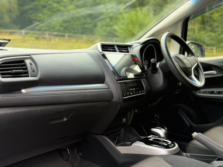 2016 Honda Fit - photo 10