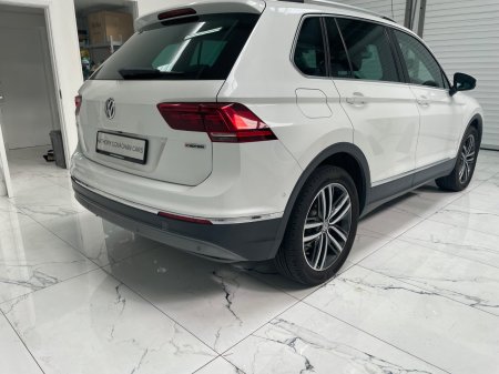 2018 Volkswagen Tiguan - photo 2