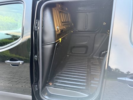 2021 Citroen Berlingo - photo 16