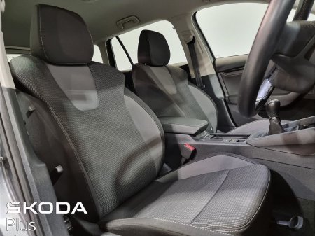 2023 Skoda Octavia - photo 27