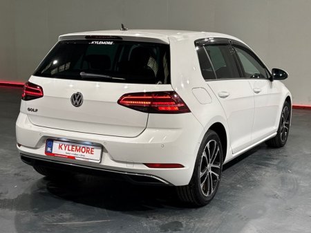 2019 Volkswagen Golf - photo 3