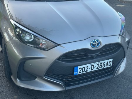 2020 Toyota Yaris - photo 3