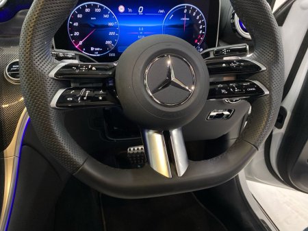 2025 Mercedes-Benz GLC - photo 19