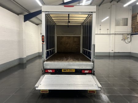2021 Ford Transit - photo 2