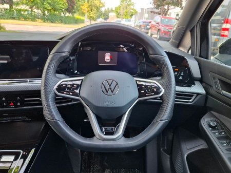 2024 Volkswagen Golf - photo 13