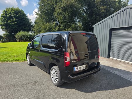 2024 Citroen Berlingo - photo 2