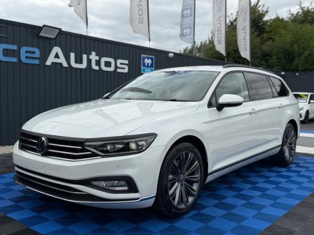 2021 Volkswagen Passat - photo 2
