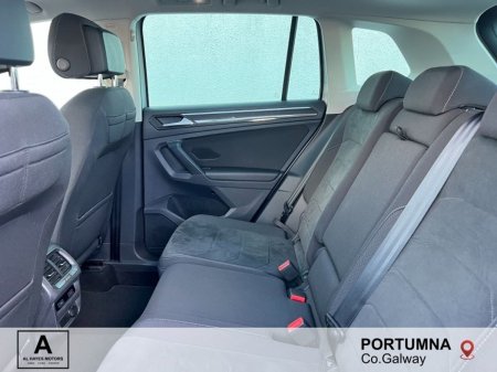 2021 Volkswagen Tiguan - photo 6