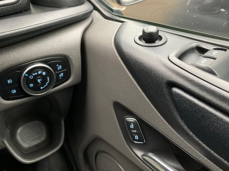 2022 Ford Transit Custom - photo 25