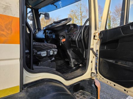 2017 IVECO EUROCARGO 120- 210 - photo 15