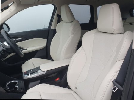 2026 BMW iX1 - photo 7