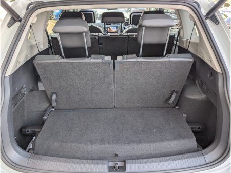 2020 Volkswagen Tiguan - photo 9