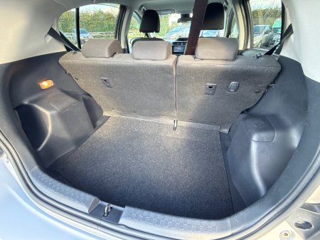 2017 Toyota Aqua - photo 13