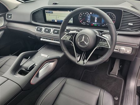 2027 Mercedes-Benz GLE - photo 2