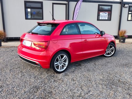 2011 Audi A1 - photo 2