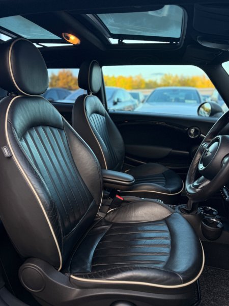 2011 Mini Cooper - photo 37