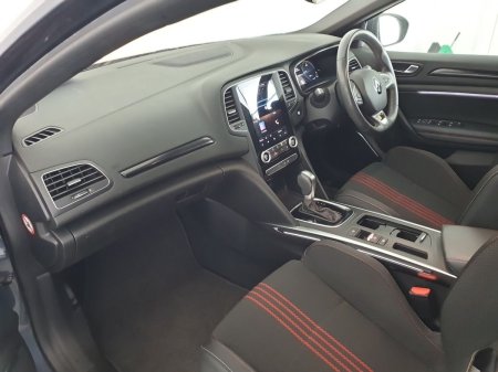 2022 Renault Megane - photo 9