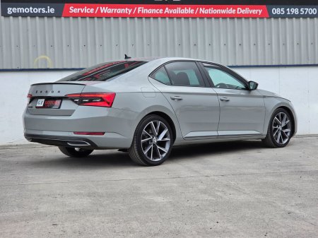 2022 Skoda Superb - photo 6