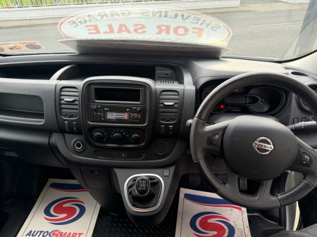 2020 Nissan NV300 - photo 12
