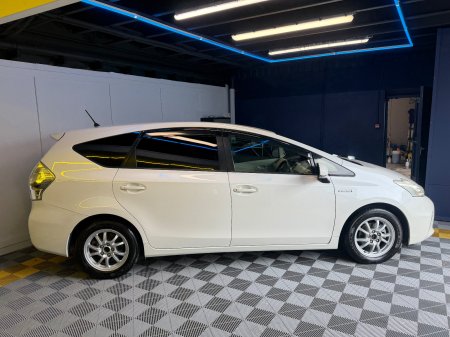 2013 Toyota Prius - photo 3