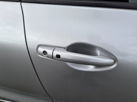 2019 Suzuki Swift - photo 11