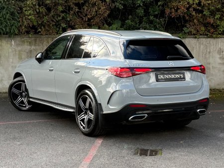 2025 Mercedes-Benz GLC - photo 8