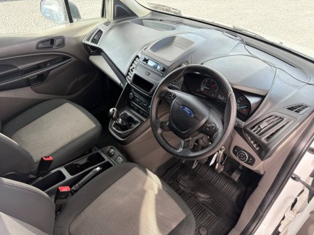 2019 Ford Transit - photo 10