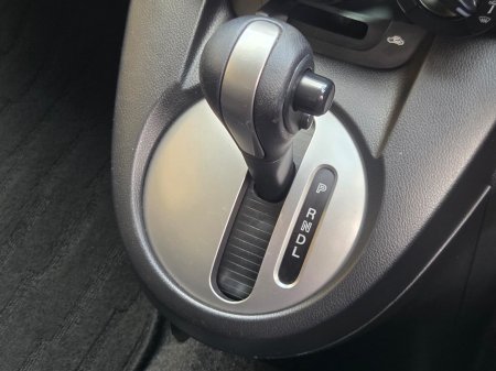 2014 Mazda Demio - photo 22