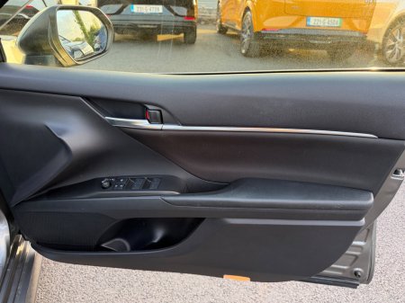 2023 Toyota Camry - photo 16