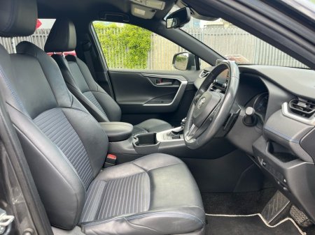 2022 Toyota RAV4 - photo 11