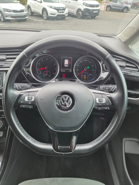 2016 Volkswagen Touran - photo 15