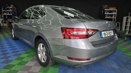 2019 Skoda Superb - photo 5