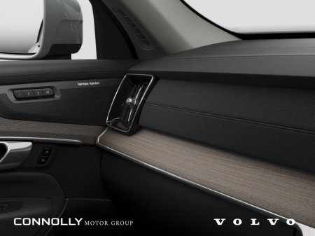 2026 Volvo XC90 - photo 13