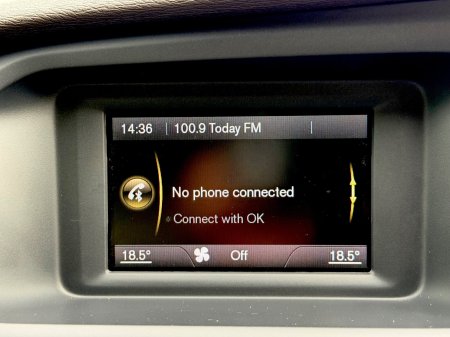 2014 Volvo V40 - photo 18