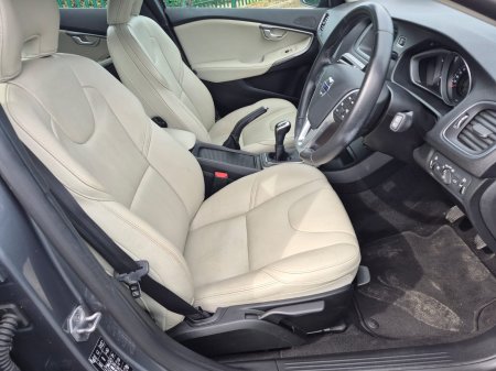 2016 Volvo V40 - photo 19