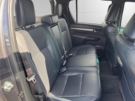 2021 Toyota Hilux - photo 14