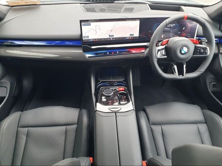 2026 BMW M5 - photo 4