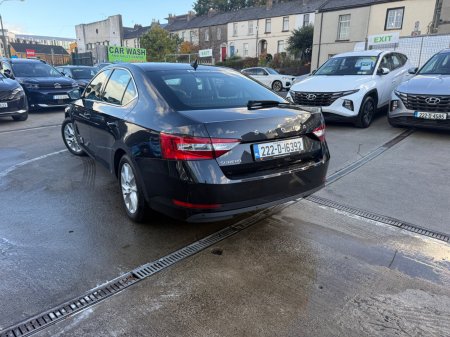 2022 Skoda Superb - photo 4