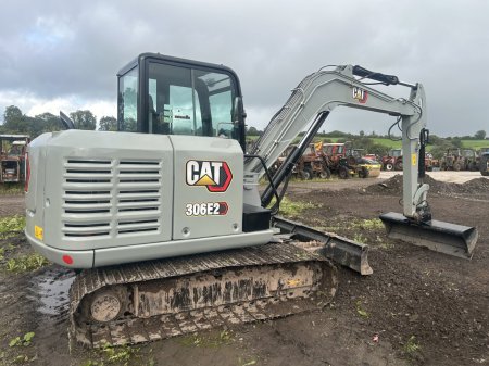 0 CATERPILLAR 