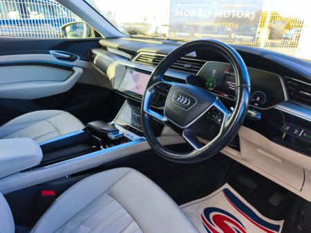 2020 Audi e-tron - photo 15